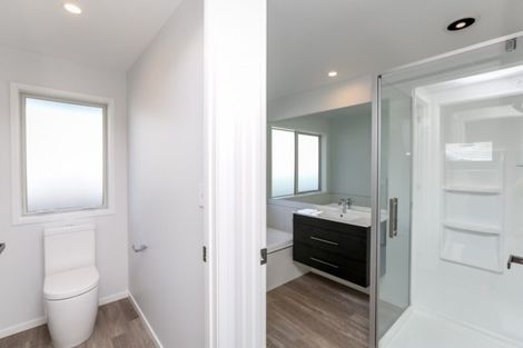 Photo of property in 3 Normanby Street, Fitzroy, New Plymouth, 4312