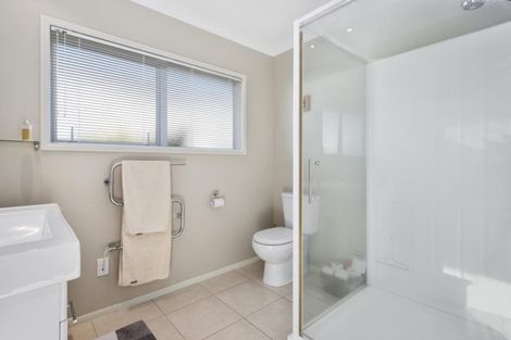 Photo of property in 6 Condor Drive, Pyes Pa, Tauranga, 3112
