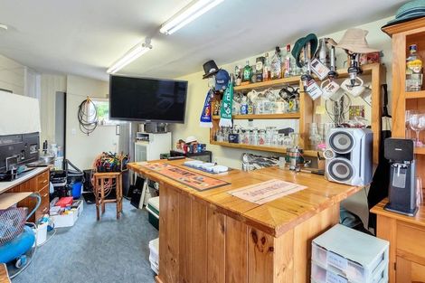 Photo of property in 40 Cranston Street, Torbay, Auckland, 0632