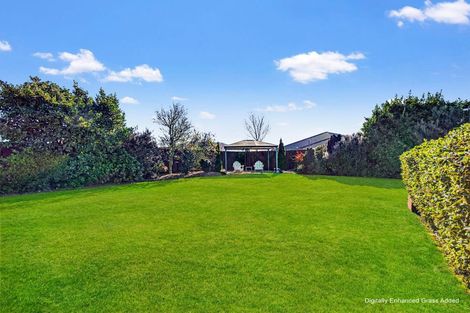 Photo of property in 13 Raymond Place, West Melton, 7618