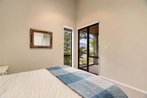 Photo of property in 15 Skye Lane, Jacks Point, Queenstown, 9371
