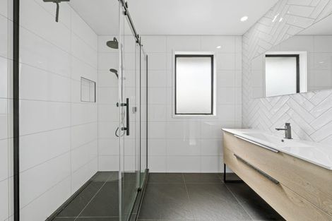 Photo of property in 143 Clevedon Road, Papakura, 2110