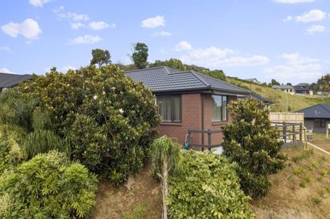 Photo of property in 48 Magnolia Drive, Westown, New Plymouth, 4310