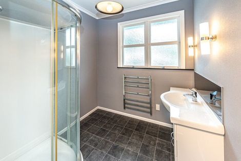 Photo of property in 75 Anzac Parade, Whanganui East, Whanganui, 4500