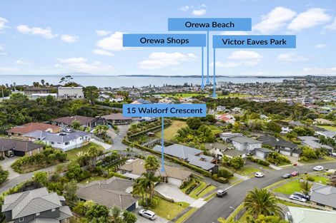 Photo of property in 15 Waldorf Crescent, Orewa, 0931