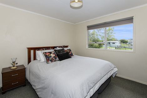 Photo of property in 27 Paramount Parade, Tikipunga, Whangarei, 0112