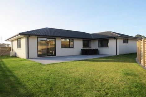 Photo of property in 15 Marsden Place, Hurworth, New Plymouth, 4310