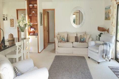 Photo of property in 131 Mckellar Place, Whangamata, 3620