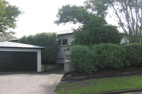 Photo of property in 151 Golf Road, Titirangi, Auckland, 0600