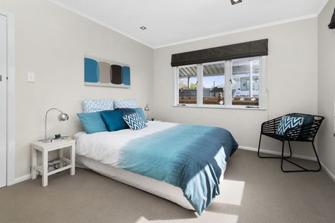 Photo of property in 22 Edmund Hillary Avenue, Papakura, 2110