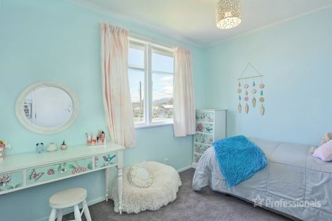 Photo of property in 21 Augustus Street, Carterton, 5713