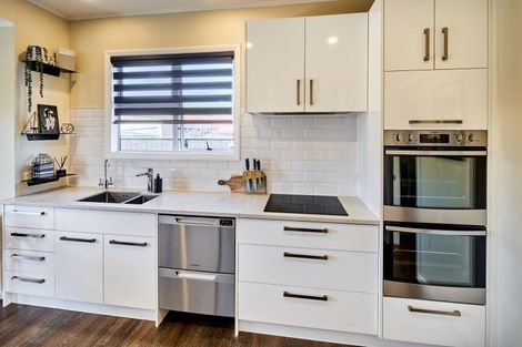 Photo of property in 63 Gordon Street, Avalon, Lower Hutt, 5011