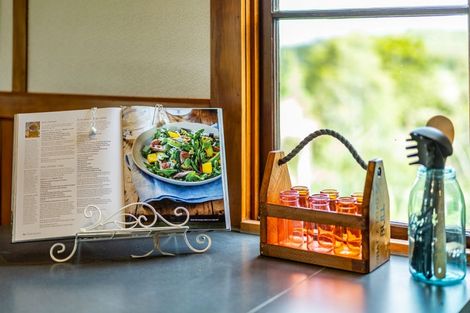 Photo of property in 116 Hawkins Road, Kohukohu, 0491