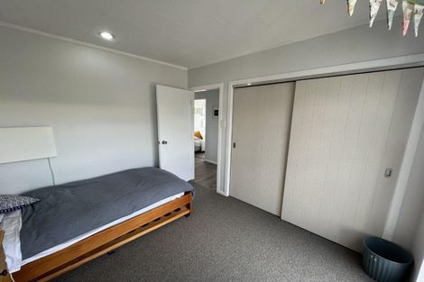 Photo of property in 57 Queens Road, Glen Avon, New Plymouth, 4312