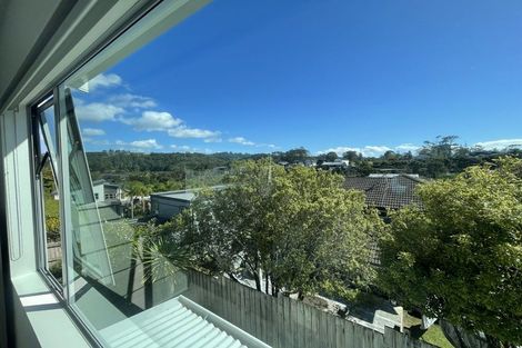 Photo of property in 67 Aberley Road, Schnapper Rock, Auckland, 0632