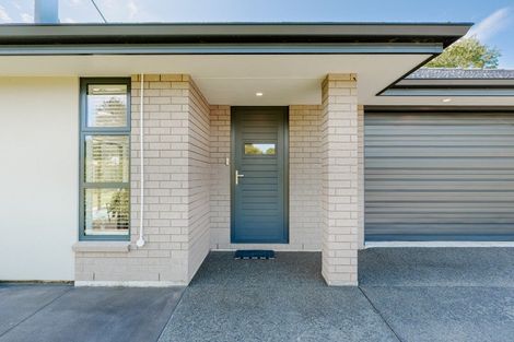 Photo of property in 5 Oakden Drive, Darfield, 7510