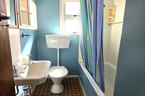 Photo of property in 10 Stirling Crescent, Hokowhitu, Palmerston North, 4410