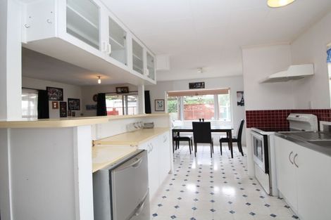 Photo of property in 31 Sequoia Crescent, Owhata, Rotorua, 3010