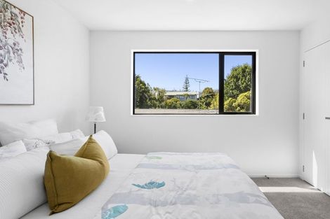 Photo of property in 6/11 Stottholm Road, Titirangi, Auckland, 0604