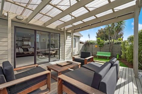 Photo of property in 79 Rogers Road, Bay View, Napier, 4104