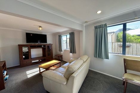 Photo of property in 13 Ranui Street, Waikawa, Picton, 7220