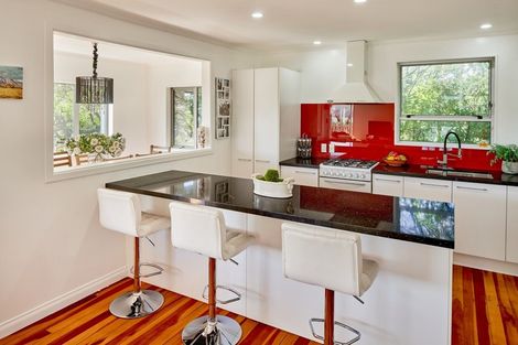 Photo of property in 72 Paremata Road, Paremata, Porirua, 5024