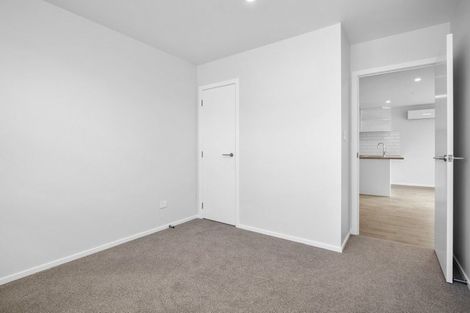 Photo of property in 2/16 Betley Crescent, Fairview Downs, Hamilton, 3214