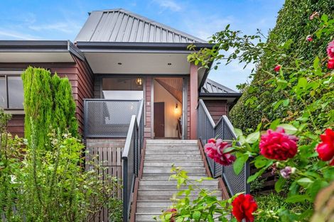 Photo of property in 35 Rothesay Bay Road, Rothesay Bay, Auckland, 0630