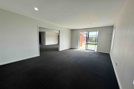 Photo of property in 34 Davaar Crescent, Broomfield, Christchurch, 8042