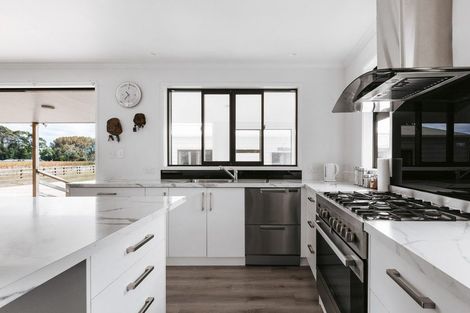 Photo of property in 402 Awakeri Road, Edgecumbe, Whakatane, 3193