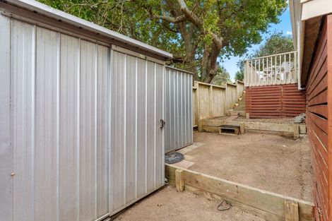 Photo of property in 23d Jelas Road, Red Beach, 0932