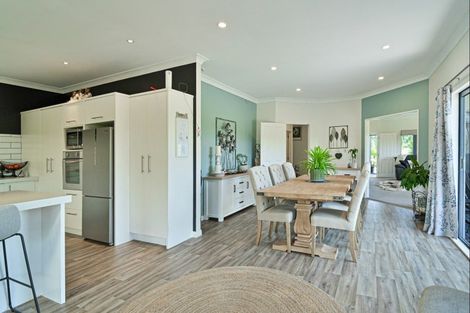 Photo of property in 54 Rotowhenua Road, Poraiti, Napier, 4182