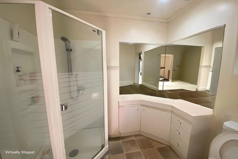 Photo of property in 18a Gills Avenue, Papakura, 2110