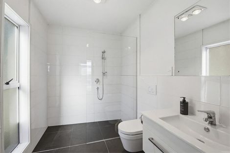 Photo of property in 246 Park Avenue, Waitarere Beach, Levin, 5510