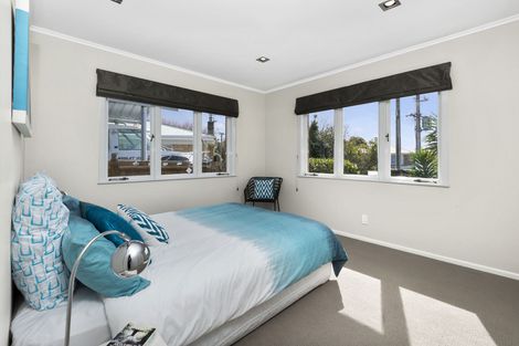 Photo of property in 22 Edmund Hillary Avenue, Papakura, 2110