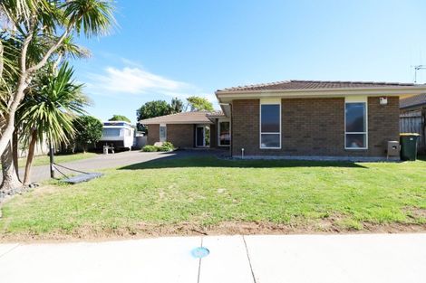 Photo of property in 8 Grosvenor Place, Rototuna, Hamilton, 3210