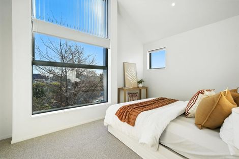 Photo of property in 202a Edgeware Road, Edgeware, Christchurch, 8013