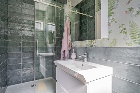 Photo of property in 40 Spikes Way, Whitianga, 3510