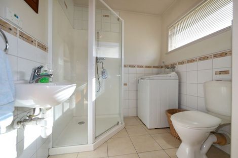 Photo of property in 118 Conway Street, Mayfair, Hastings, 4122