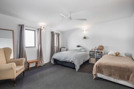 Photo of property in 7a Aranui Street, Miramar, Wellington, 6022