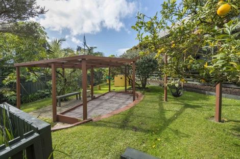 Photo of property in 26 Surville Place, Mairangi Bay, Auckland, 0630