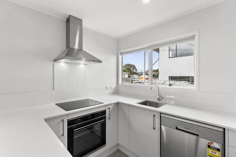 Photo of property in 1/322 Royal Road, Massey, Auckland, 0614