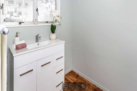 Photo of property in 1/407 Estuary Road, South New Brighton, Christchurch, 8062