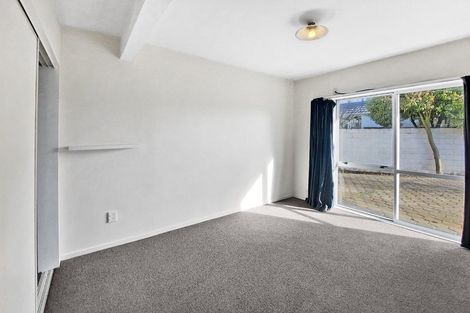 Photo of property in 2/104 Mandeville Street, Riccarton, Christchurch, 8011