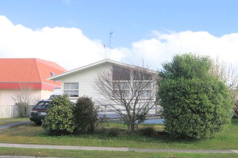 Photo of property in 55 Deanwell Avenue, Deanwell, Hamilton, 3206