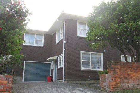 Photo of property in 17 Robertson Street, Owhiro Bay, Wellington, 6023
