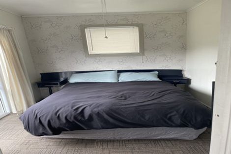 Photo of property in 1 First Avenue, Urenui, 4377