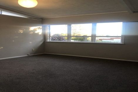 Photo of property in 19b Arrow Road, Forrest Hill, Auckland, 0620