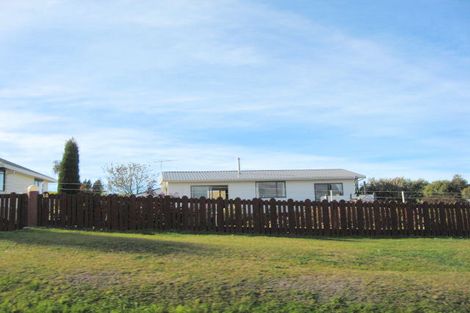 Photo of property in 14 High Street, Kakanui, Oamaru, 9495