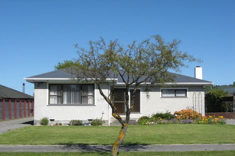 Photo of property in 3 Elizabeth Street, Rangiora, 7400